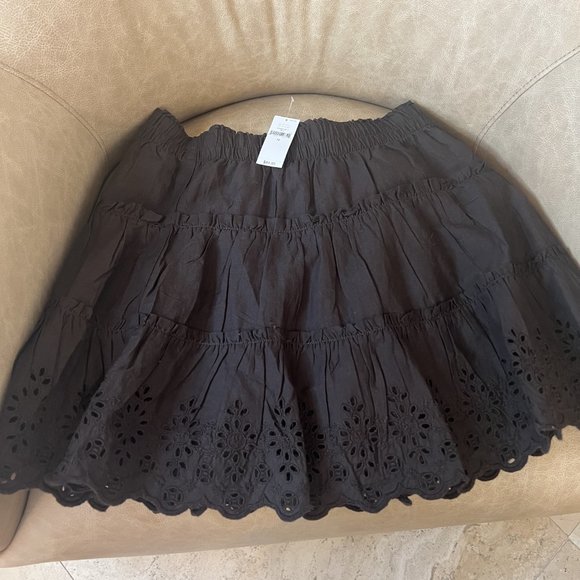 chocolate brown eyelet girls skirt from the gap size 12 - Picture 1 of 5